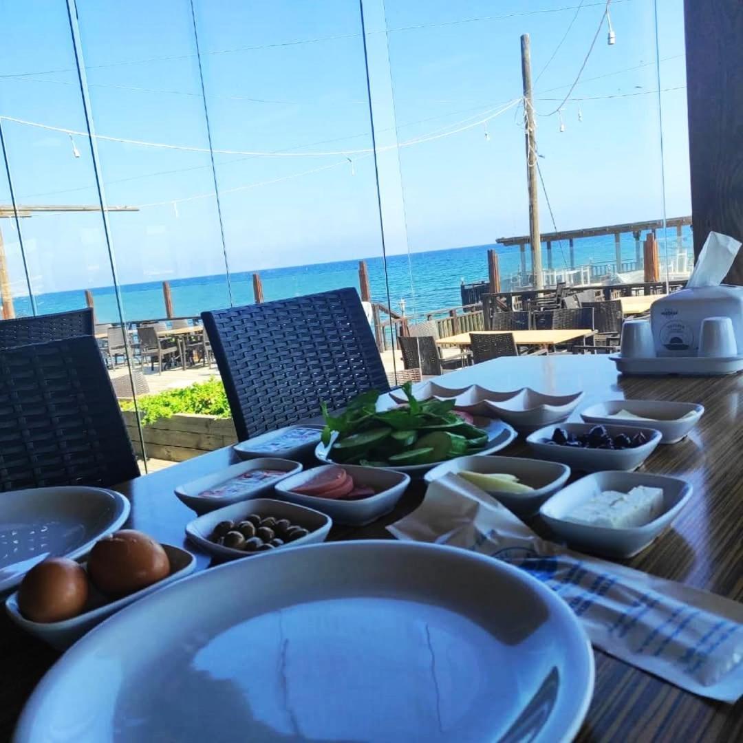 Zambak Holiday Village & Restaurant Superb Seafront Location ! Agios Georgios  Exterior foto